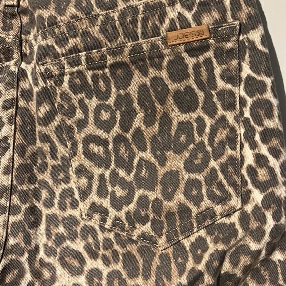 COPY - Joe’s Jeans The Callie High Rise Cropped Boot in Leopard Print Size 26 - Picture 4 of 6